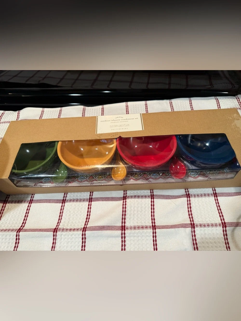 New Rare Pottery Barn Talavera Melamine Dining/Serving Set